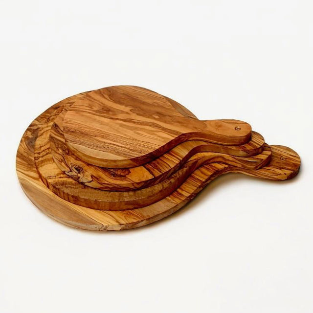 Planche de présentation ronde avec poignée en bois d’olivier